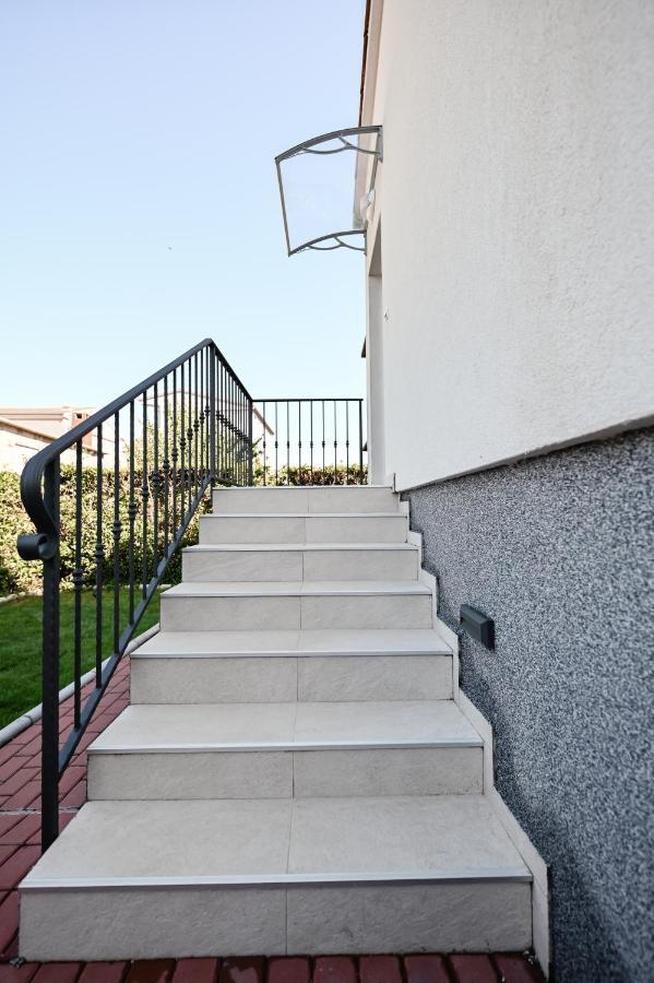 Remi Apartamento Sukošan Exterior foto