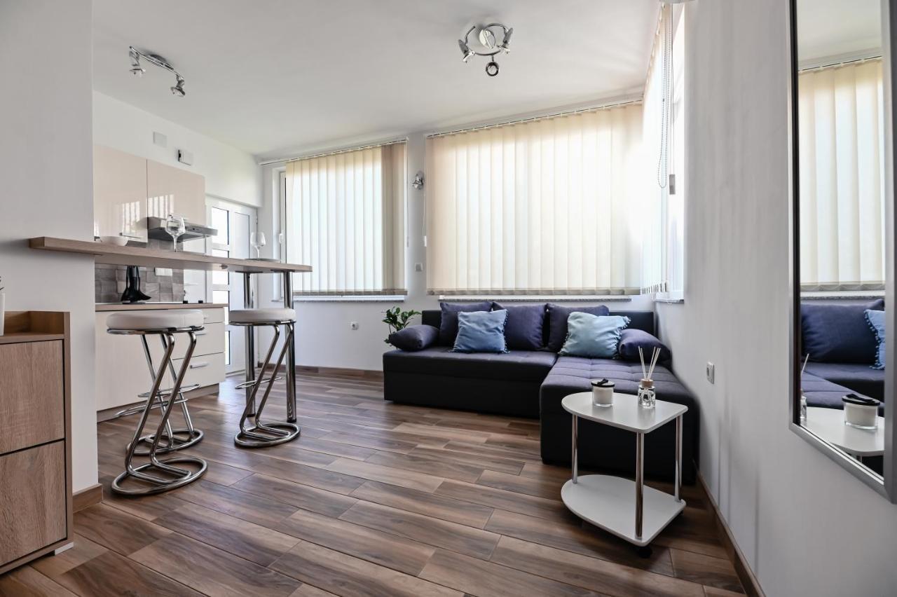 Remi Apartamento Sukošan Exterior foto